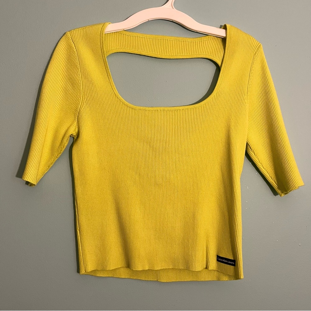 NWT Calvin Klein Knit Top